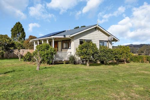 Enchanted Retreat Kerikeri Holiday Home — 4-Star Luxury Hotel in Kerikeri, New Zealand