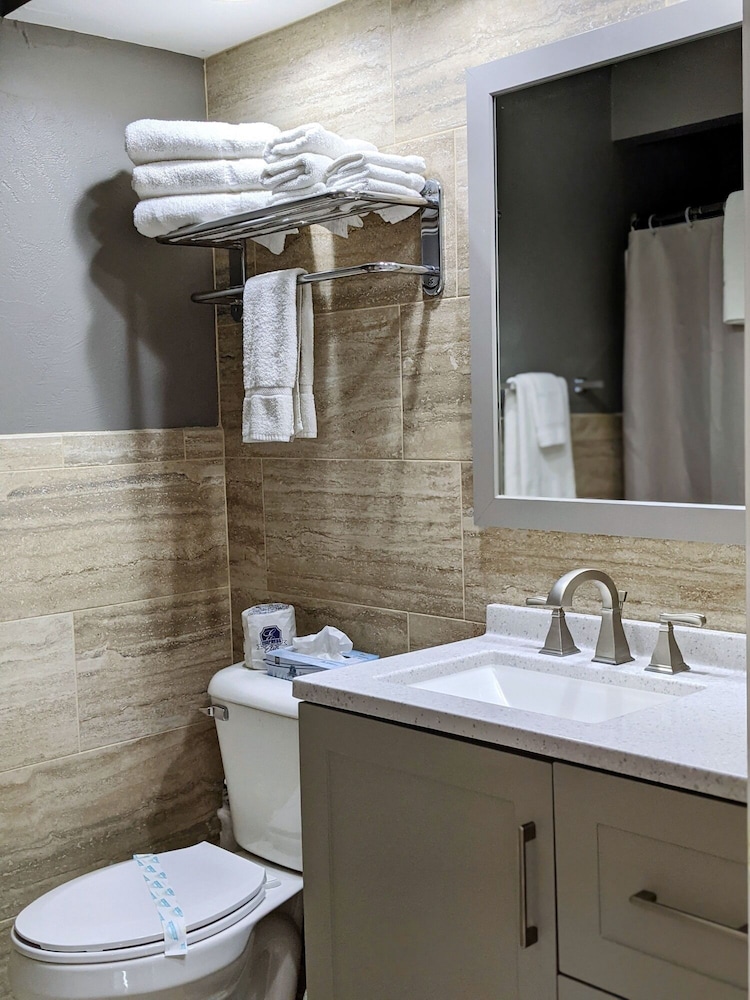 Beach Harbor Resort - photo 53