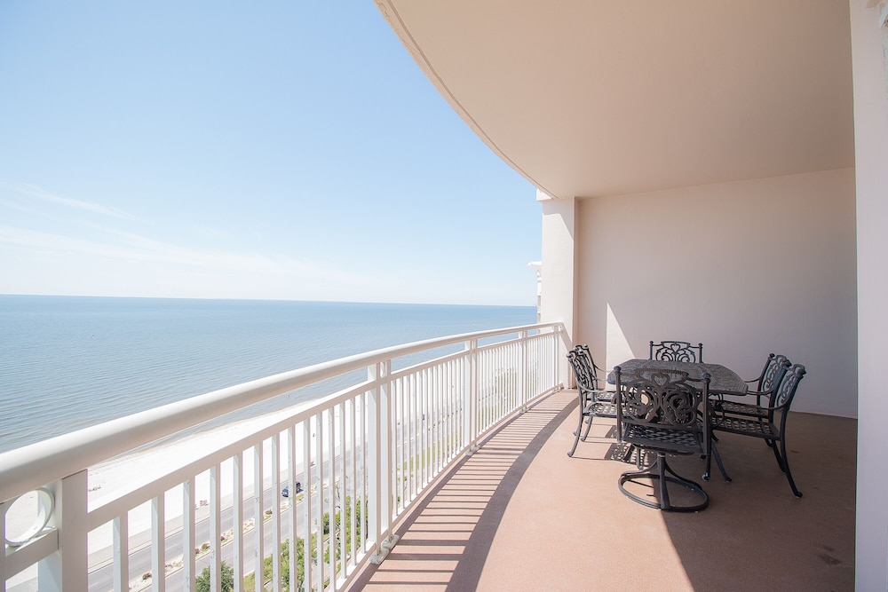 Legacy I 1403 Penthouse - photo 16