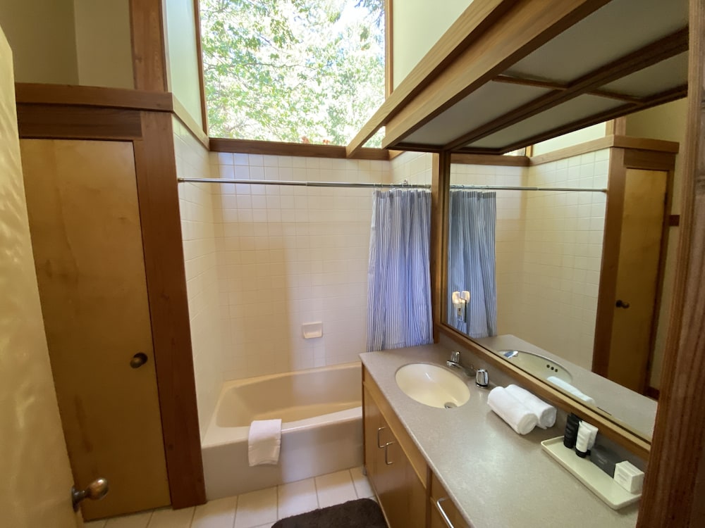 Idyllwild Inn - photo 199