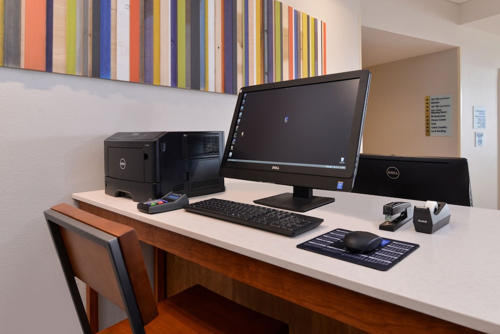 Holiday Inn Express & Suites Alachua Gainesville Area by IHG - photo 53