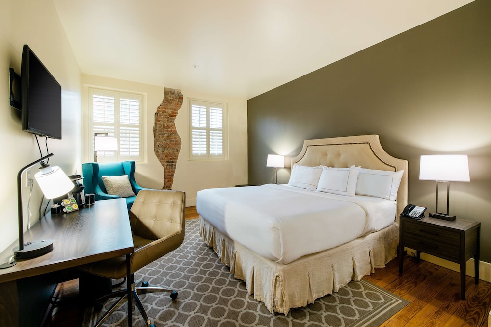 Hotel Florence Tapestry Collection by Hilton - photo 21