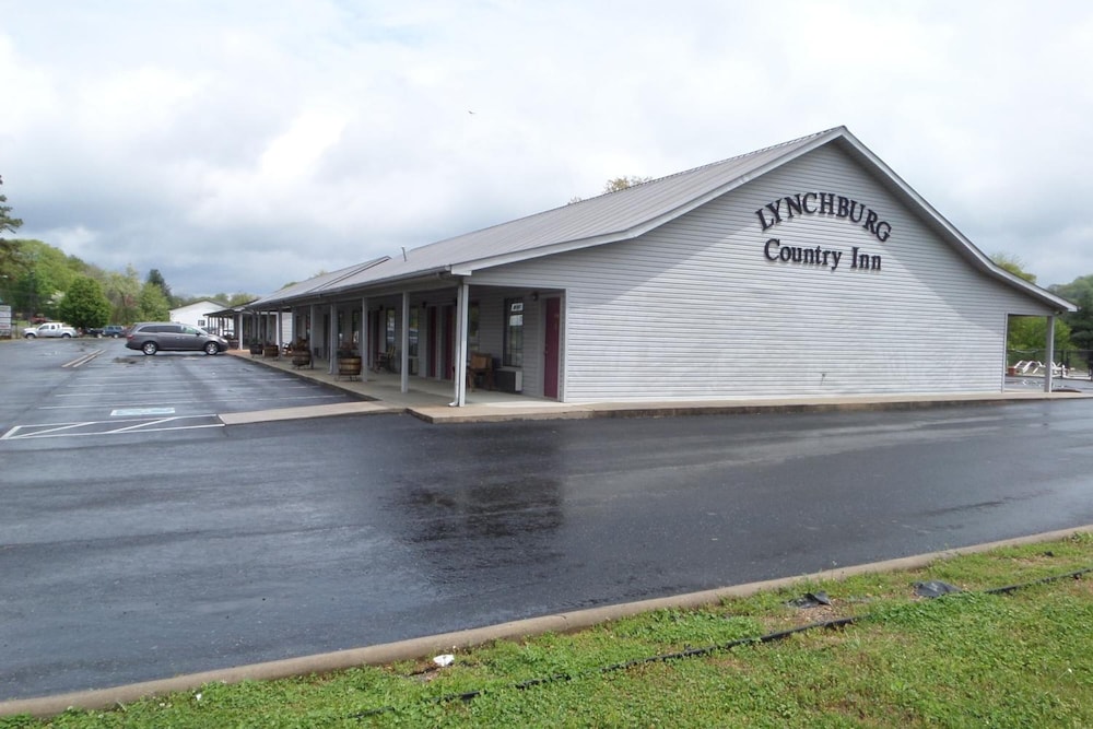 Lynchburg Country Inn - photo 43