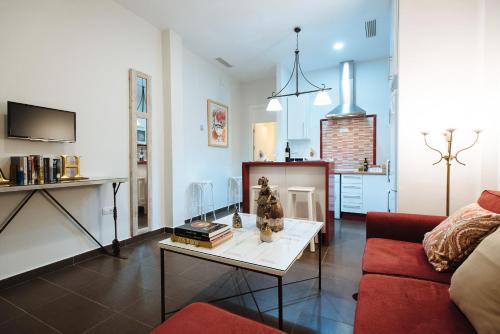 Genteel Home Amor de Dios — 4-Star Luxury Hotel in Sevilla, Spain