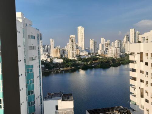 Oceanside 3 bedroom apartment in fun tourist area — 4-Star Luxury Hotel in Cartagena, Colombia