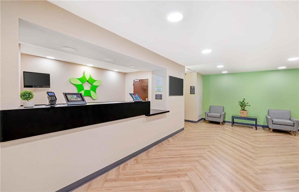 Extended Stay America Suites Carlsbad Village by the Sea - photo 3