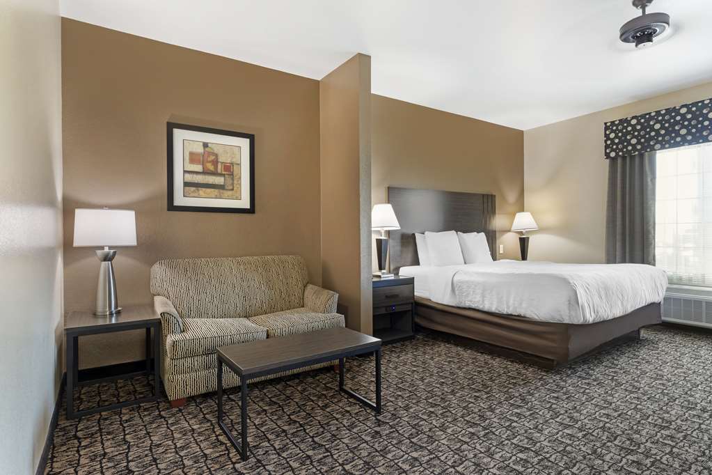 Best Western Carthage Inn & Suites - photo 22