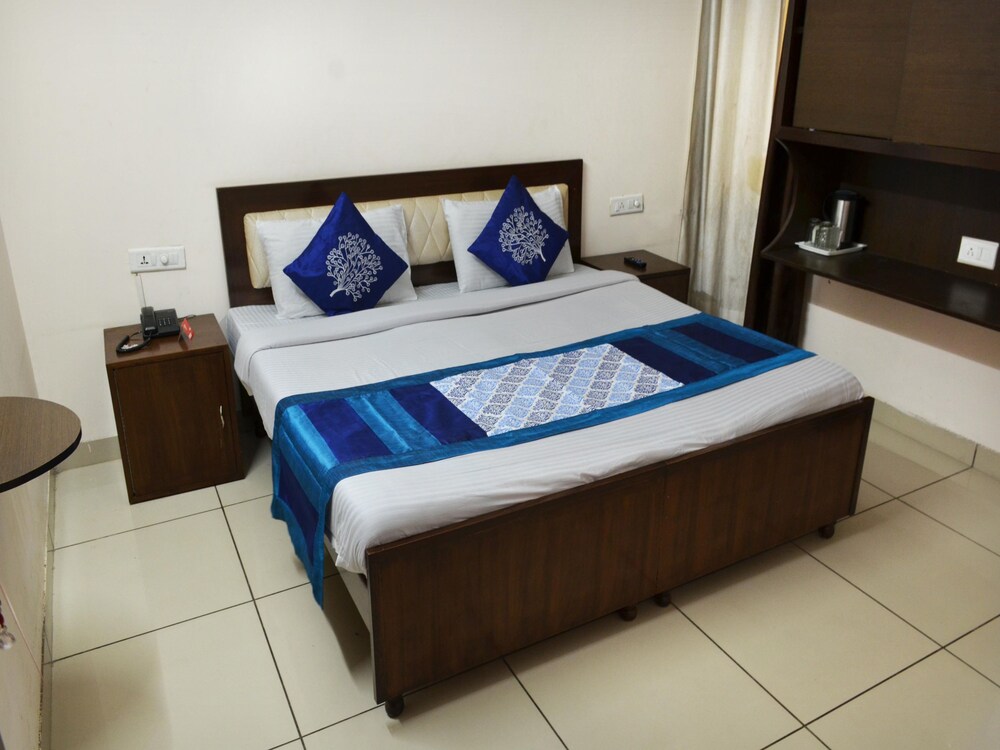 OYO 6298 Motel Divine in Mohali, India