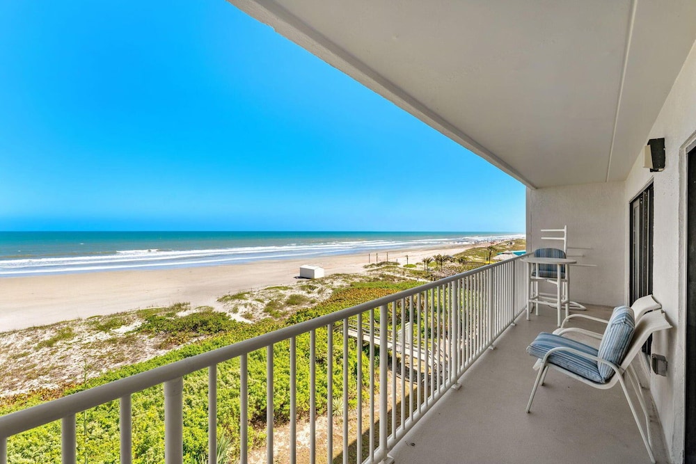 Boardwalk 205 — 4-Star Luxury Hotel in Cocoa Beach, United States