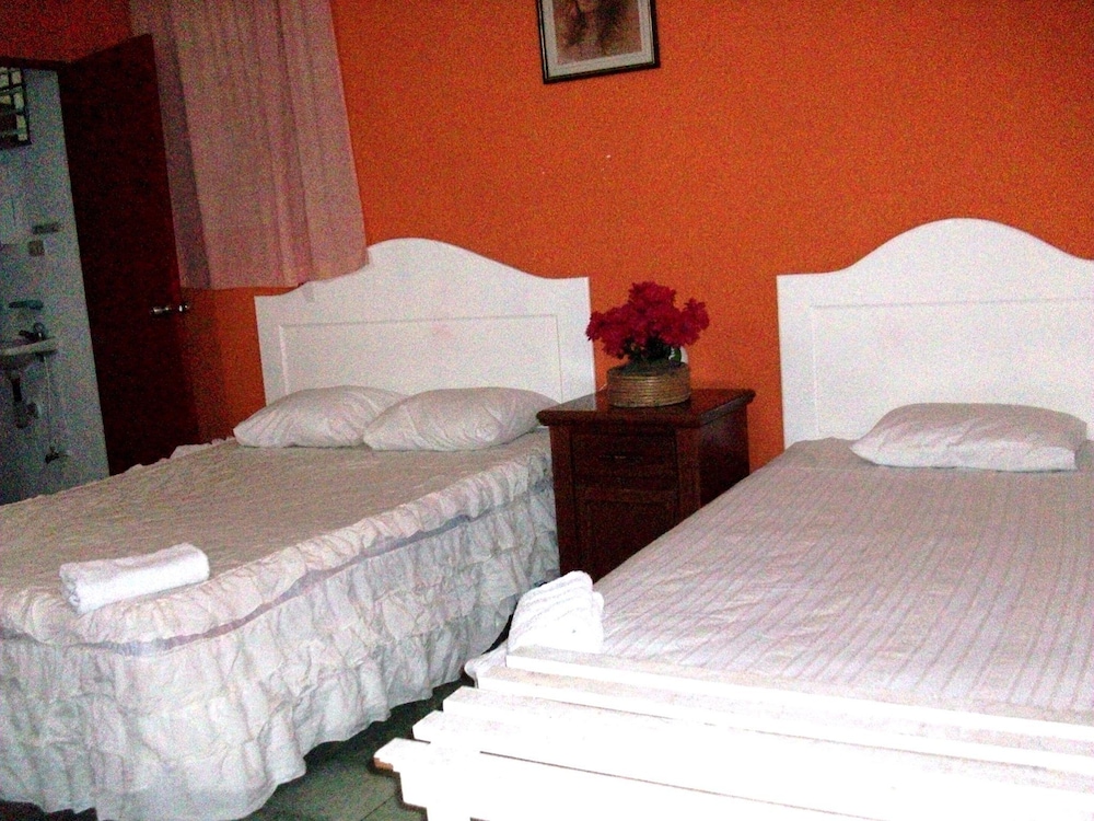 International Guest House Hotel — hotel near Ilopango International Airport