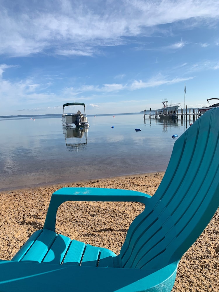 Brio Beach Inn - photo 39
