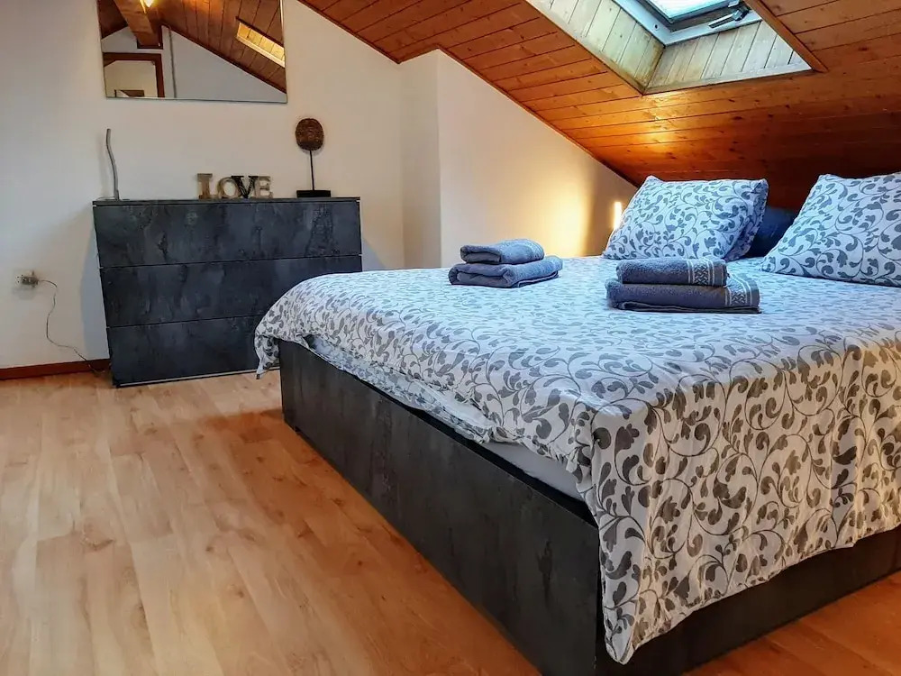 Holiday Home Il Vulcano — 4-Star Luxury Hotel in Gordola, Switzerland