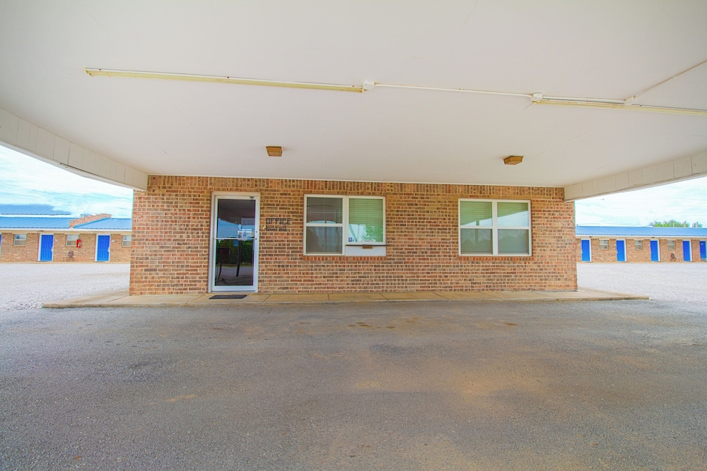 A Ok Motel Waurika OK - photo 56