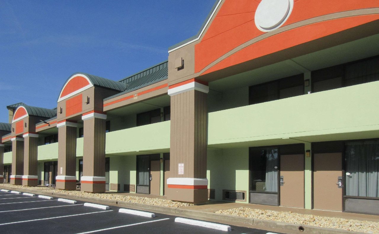 Suburban Extended Stay Hotel in Macon, United States