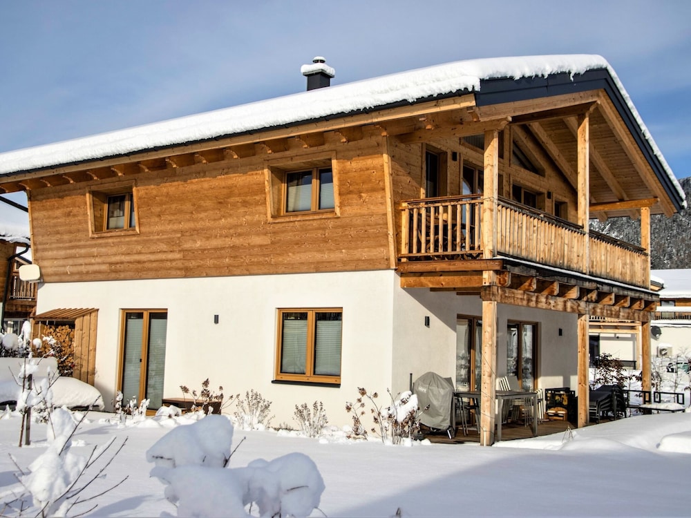 Bergchalet Falkenstein Inzell — 4-Star Luxury Hotel in Inzell, Germany