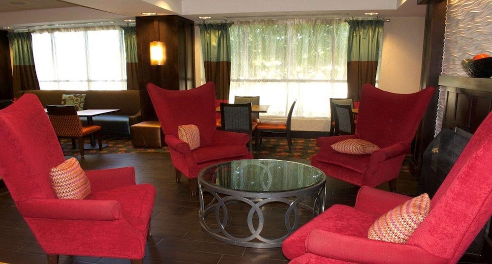 Hampton Inn Ithaca - photo 3