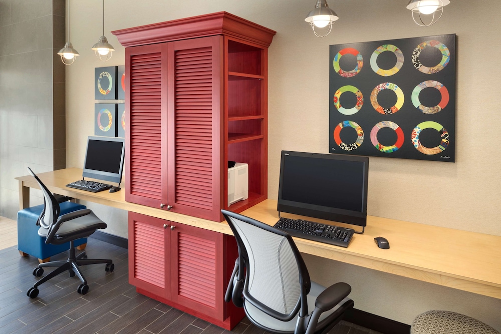 Home2 Suites by Hilton Charlotte Airport - photo 30