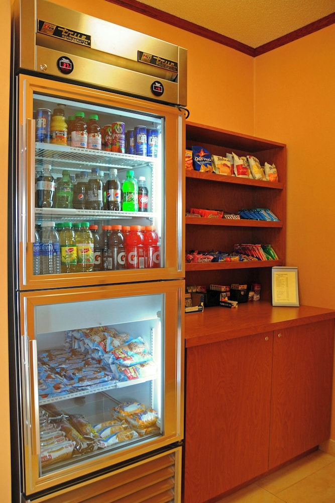 Fairfield Inn & Suites by Marriott Spearfish - photo 33