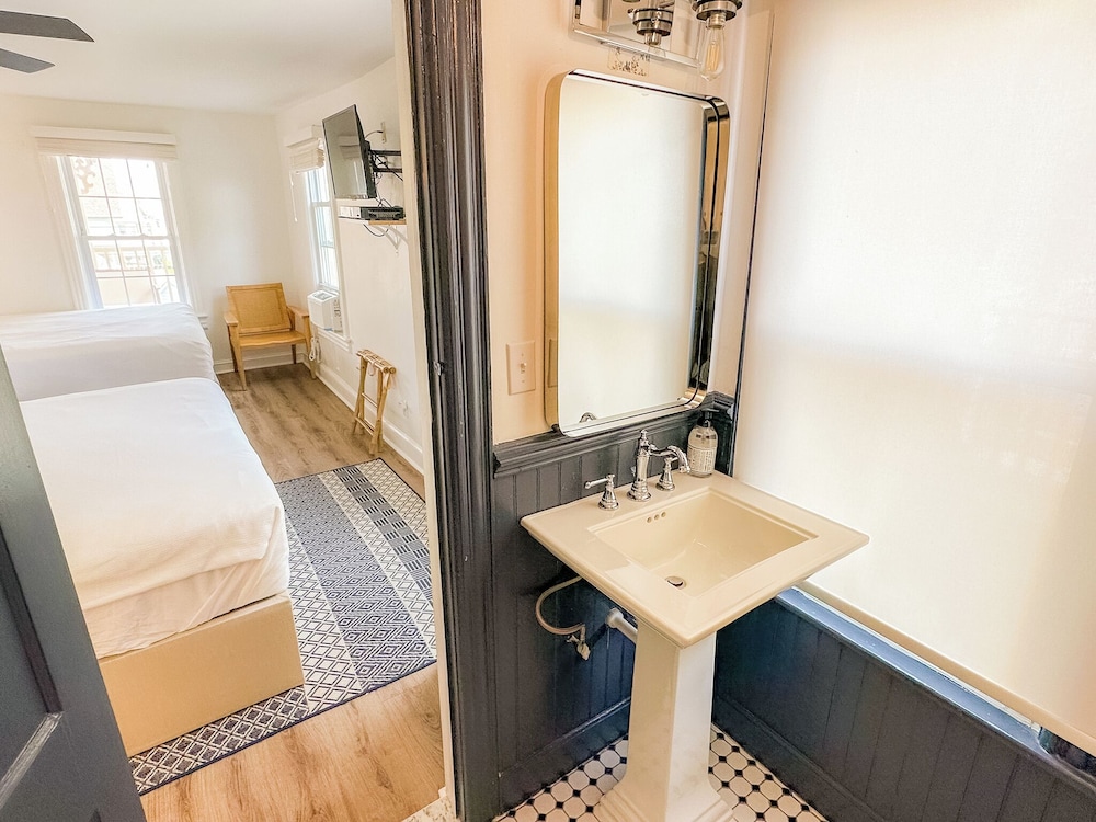 Beachliner Hotel - photo 32