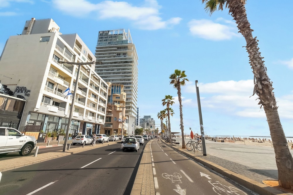 Trumpeldor 1 Luxury Beach Apartments Hotel By Vacay in Tel Aviv, Israel