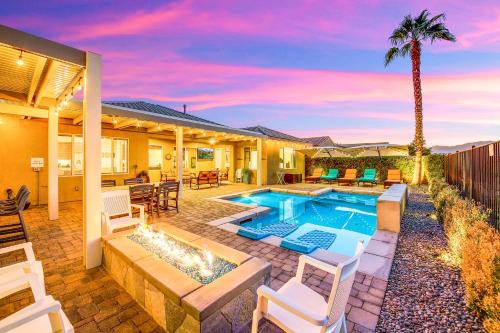 Secluded Private Golf Pool Home with Game Room — 4-Star Luxury Hotel in Indio, United States