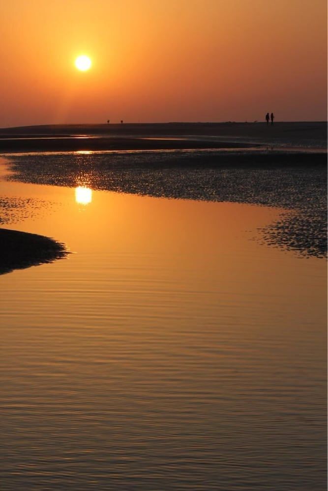Hiriz Seabreeze Resort — Mandvi — photo 2