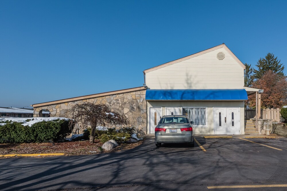 Oyo Hotel Wadsworth Oh I 76 - photo 24