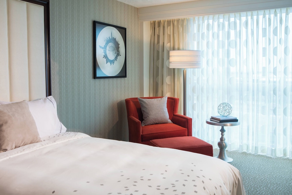 Renaissance Newark Airport Hotel - photo 14