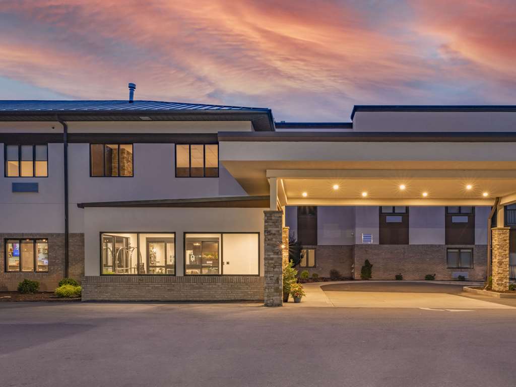 The Cranberry Ascend Hotel Collection - photo 4