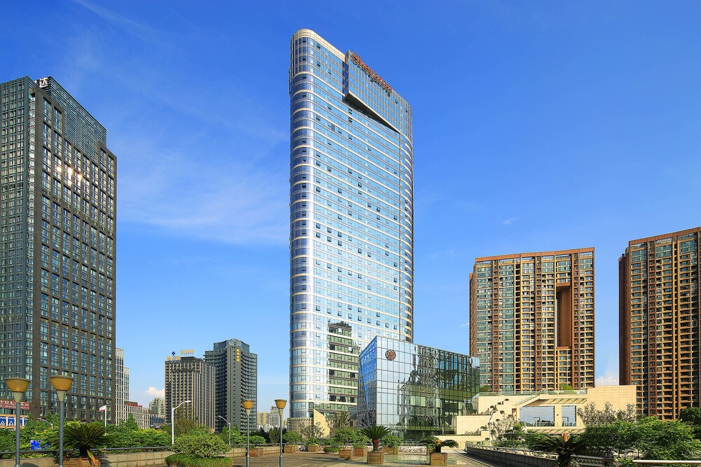 Sheraton Grand Hangzhou Binjiang Hotel — 5-Star Luxury Hotel in Hangzhou, People's Republic of China