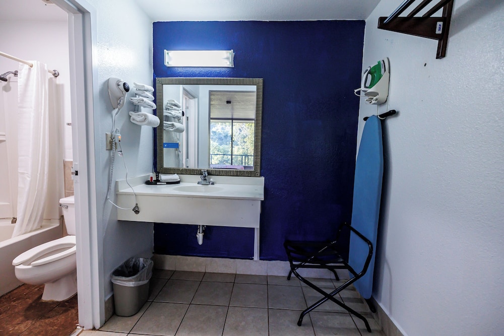 Budget Inn Greenville By Hotel O I 85 - photo 18