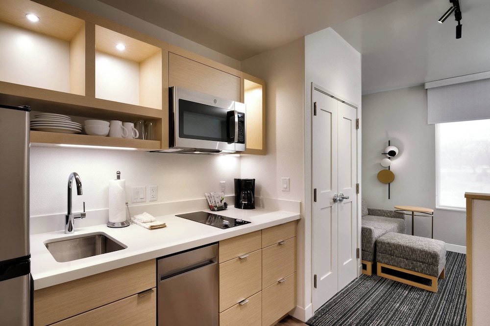 TownePlace Suites by Marriott Salt Lake City Murray - photo 23