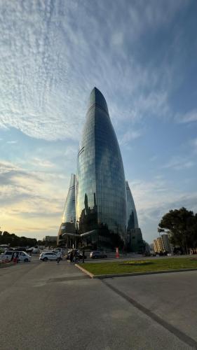 Flame Towers apartment - carbon neutral hotel in Baku