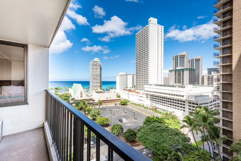 Breezy 12th Floor Waikiki Condo with FREE Parking by Koko Resort Vacation Rentals - photo 24