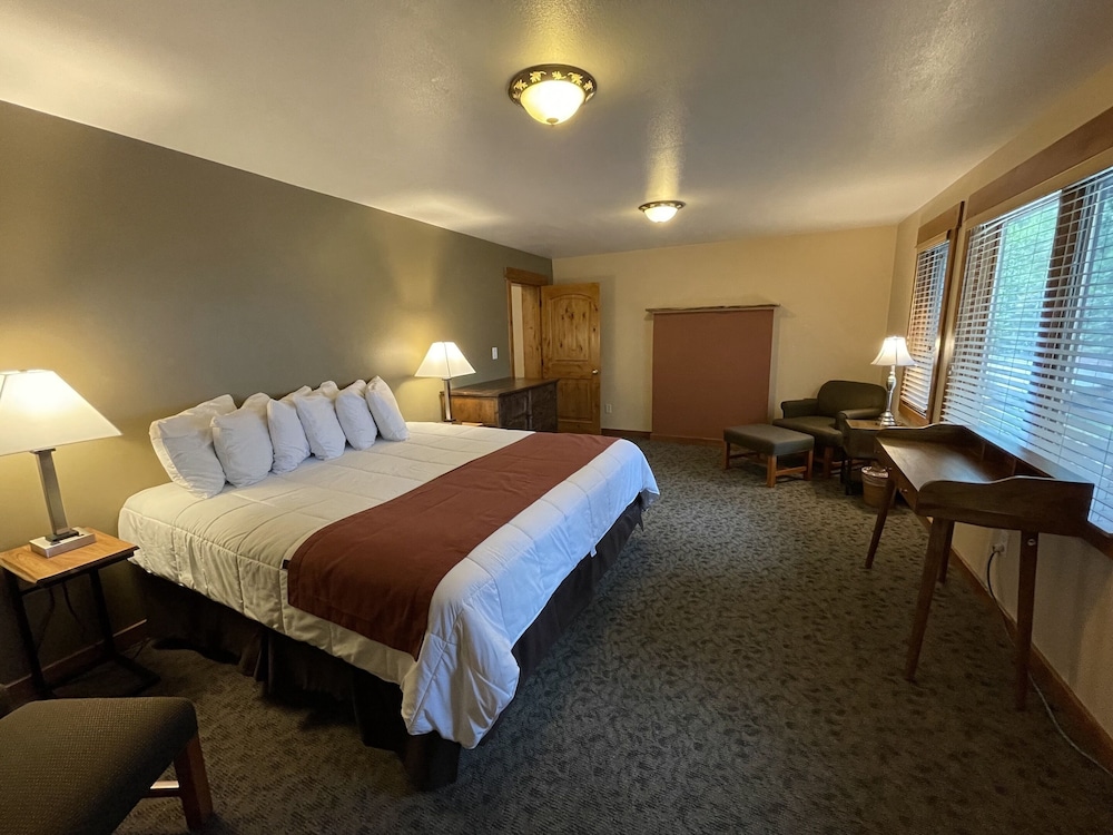 Silver Moon Inn - photo 67