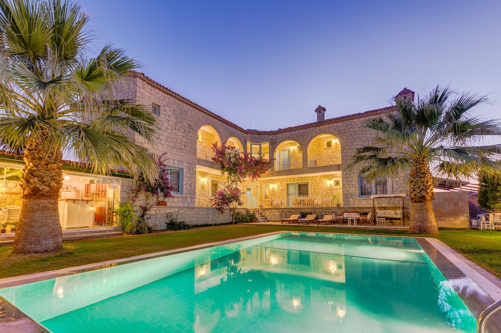 Villa Fora Hotel - carbon neutral hotel in Cesme