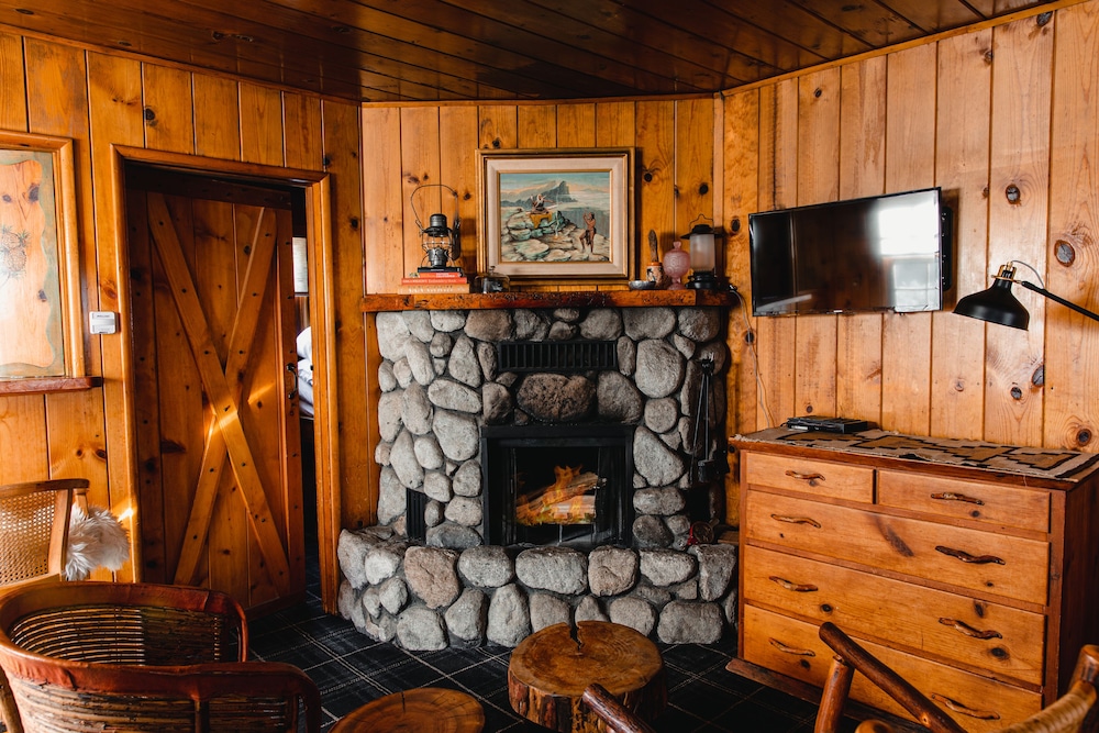 The Fireside Inn - photo 20