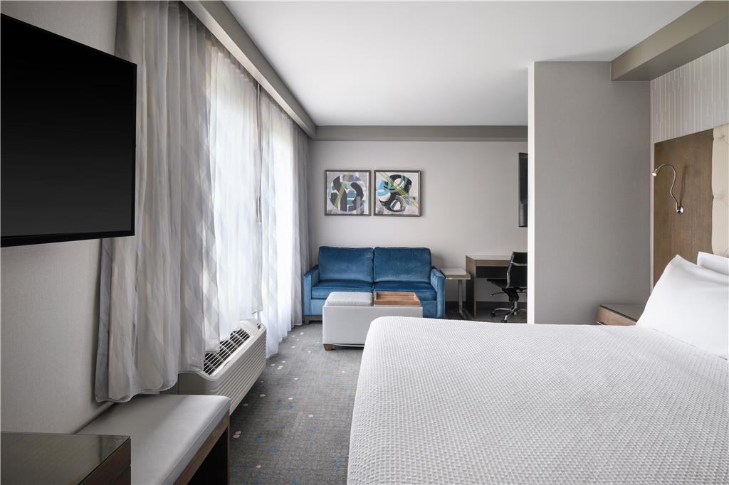 Best Western Premier Hotel at Fisher's Landing - photo 23
