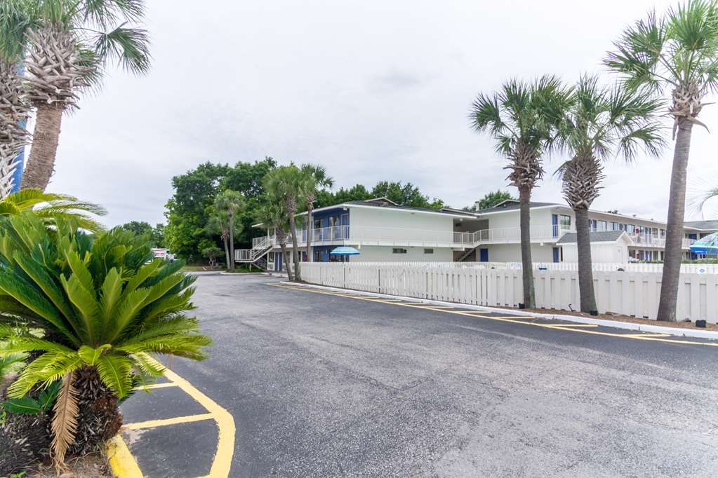 Motel 6 Pensacola West - photo 2