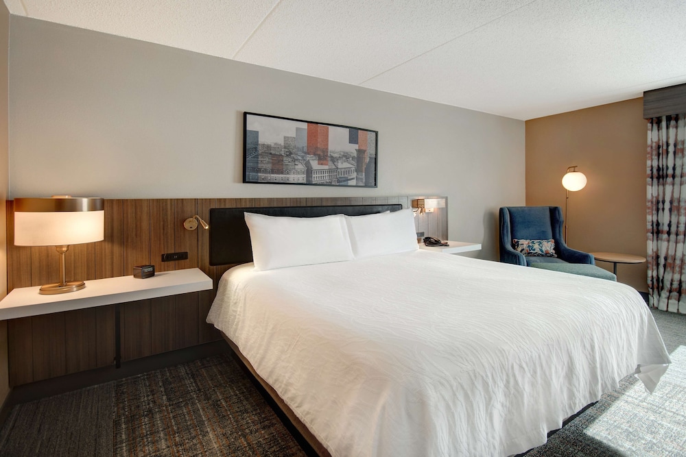 Hilton Garden Inn Terre Haute - photo 26