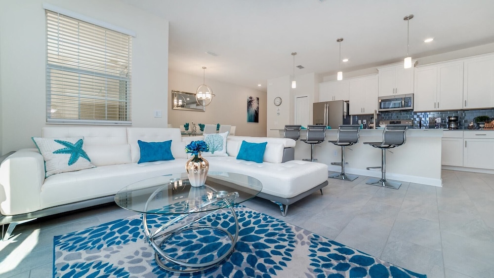 Rent a Luxury Townhome on Storey Lake Resort Minutes From Disney Orlando Townhome 3321 - photo 17