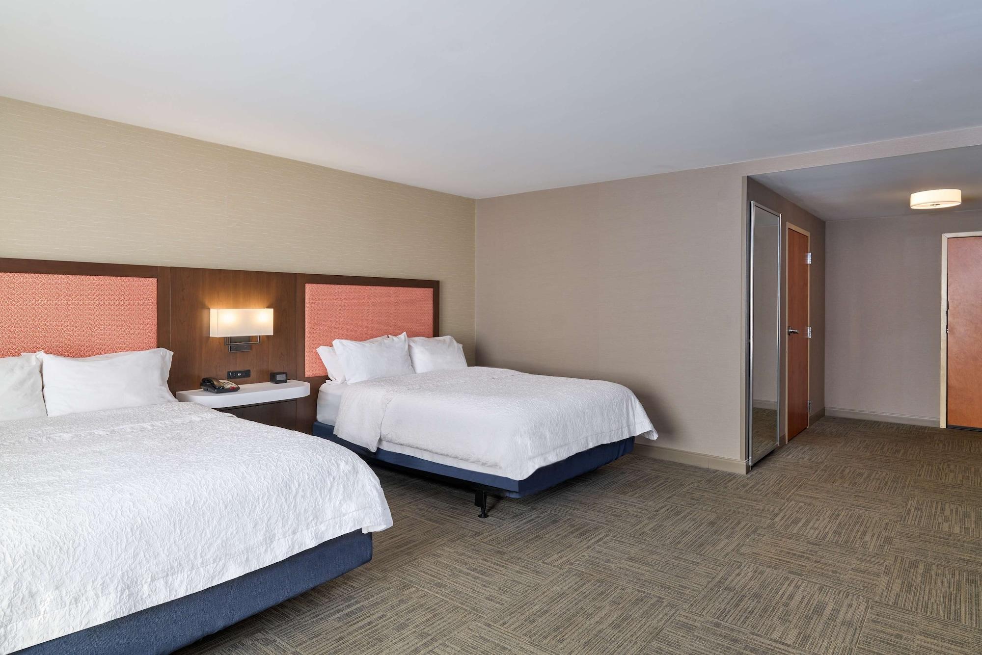 Hampton Inn & Suites Providence Smithfield - photo 13