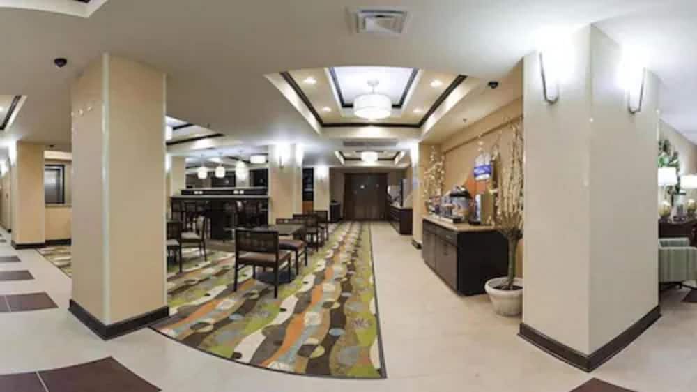 Holiday Inn Express & Suites Maumelle Little Rock NW by IHG - photo 41
