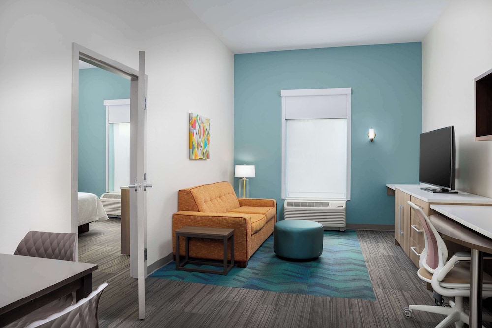 Home2 Suites by Hilton Clermont - photo 22