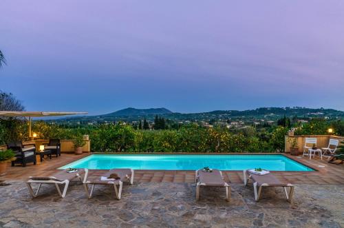 YourHouse Es Molinet Villa — 4-Star Luxury Hotel in Selva, Spain