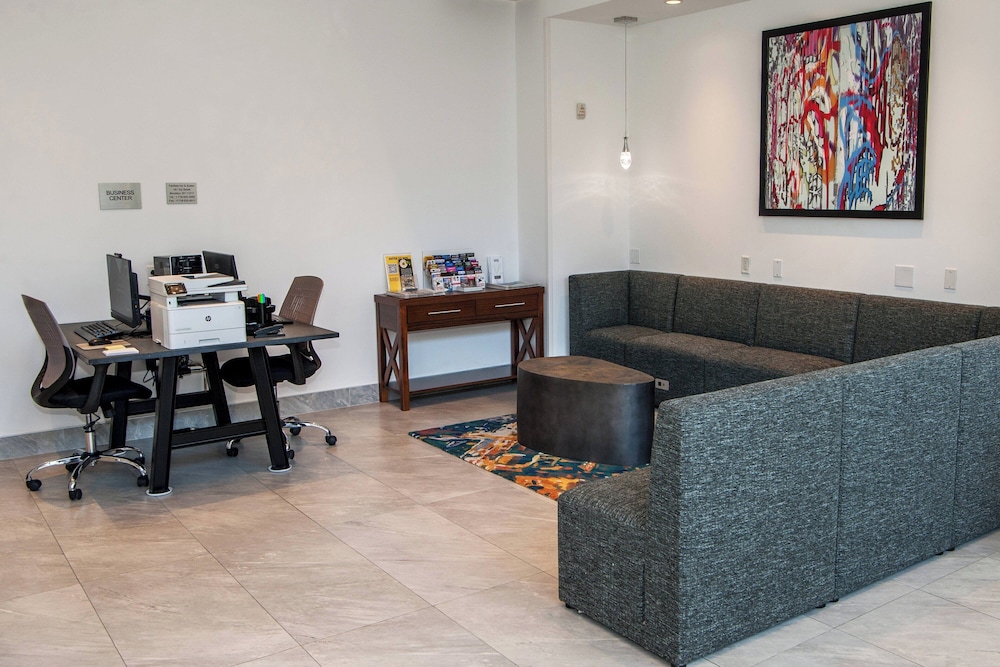 Fairfield Inn & Suites by Marriott New York Brooklyn - photo 43