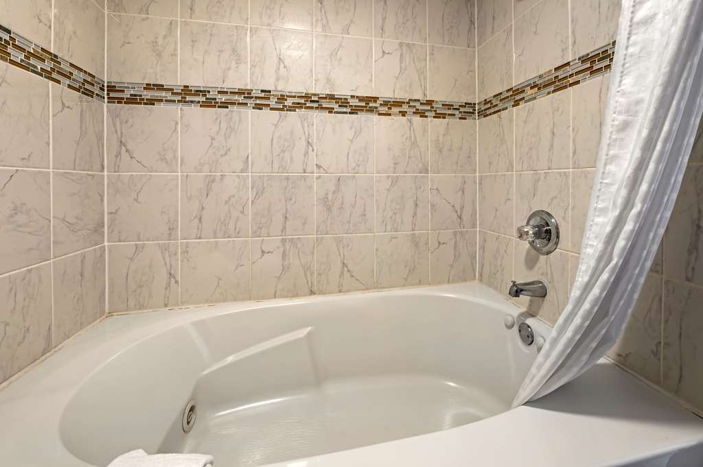 Best Western Edinburgh Columbus - photo 19