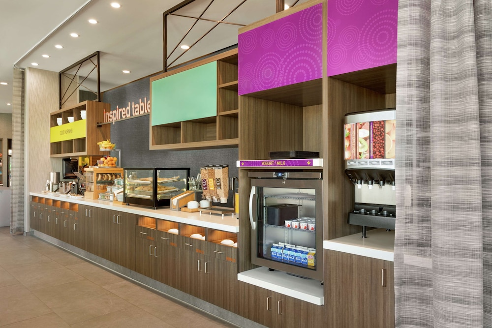 Home2 Suites by Hilton Minneapolis University Area - photo 26
