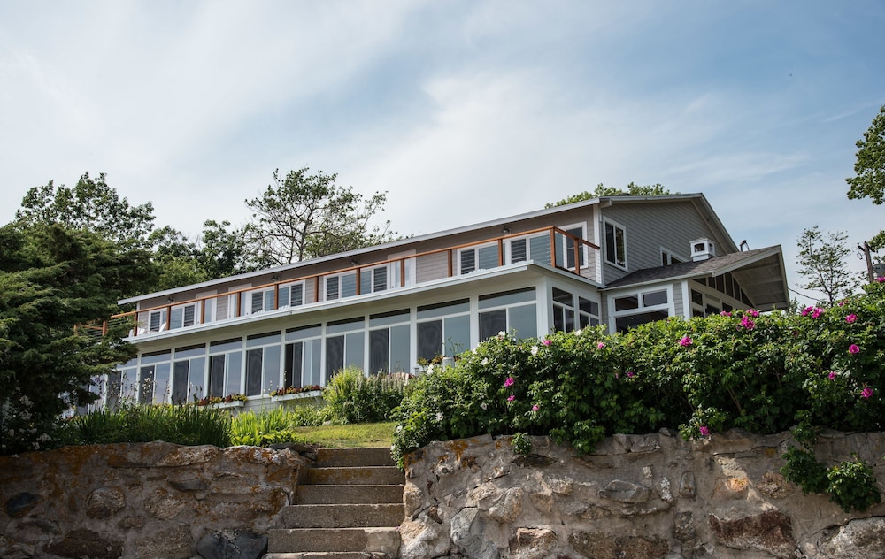 Linekin Bay Resort - photo 6