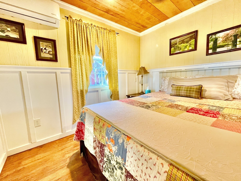 The Alexander at Creek Road - photo 7